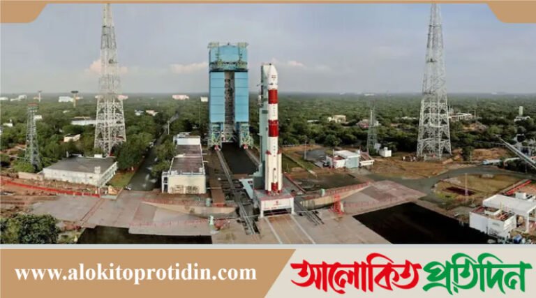 ১৬ টি স্যাটেলাইট নিয়ে ছিটকে পড়েছে ভারতীয় রকেট