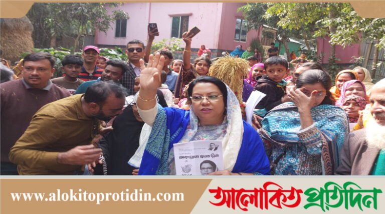 মানিকগঞ্জ-৩ আসনে পুরোদমে নির্বাচনী প্রচারণা চালিয়ে যাচ্ছেন আফরোজা খানম রিতা