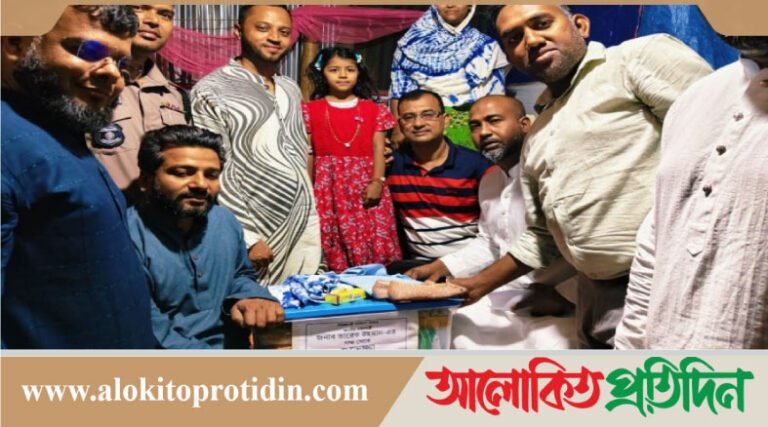 ভাসমান চা বিক্রেতা নানি-নাতনির জন্য ‘ঈদ উপহার’ পাঠালেন প্রধানমন্ত্রী