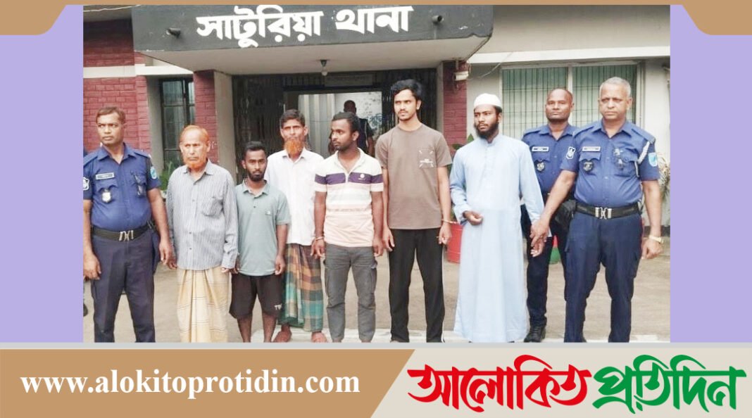 সাটুরিয়ায় সাংবাদিকের গাড়ি ভাঙচুর মামলায় গ্রে*প্তার ৬