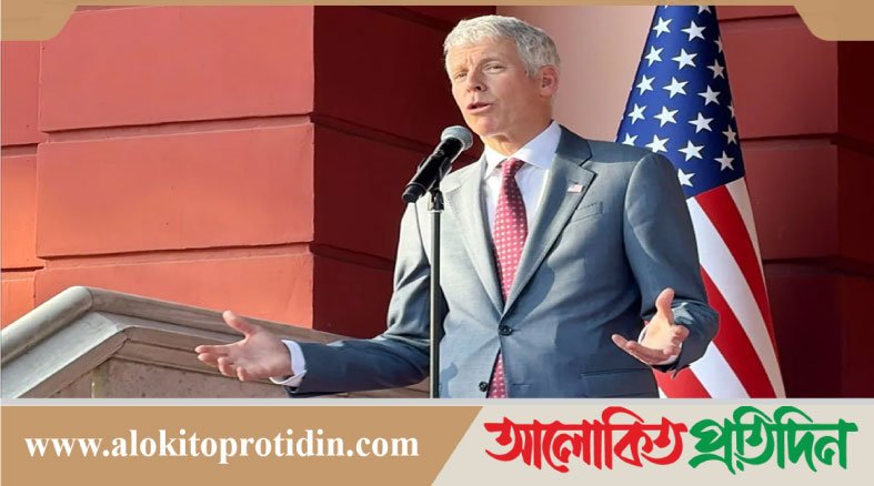 হরমুজ প্রণালিতে তেলবাহী জাহাজ পাহারা দিতে মার্কিন নৌবাহিনী প্রস্তুত নয়: যুক্তরাষ্ট্রের জ্বালানিমন্ত্রী