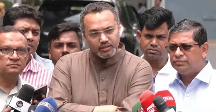 প্রাথমিক শিক্ষার্থীদের জন্য পাটের ব্যাগ ও ইউনিফর্ম দেবে সরকার