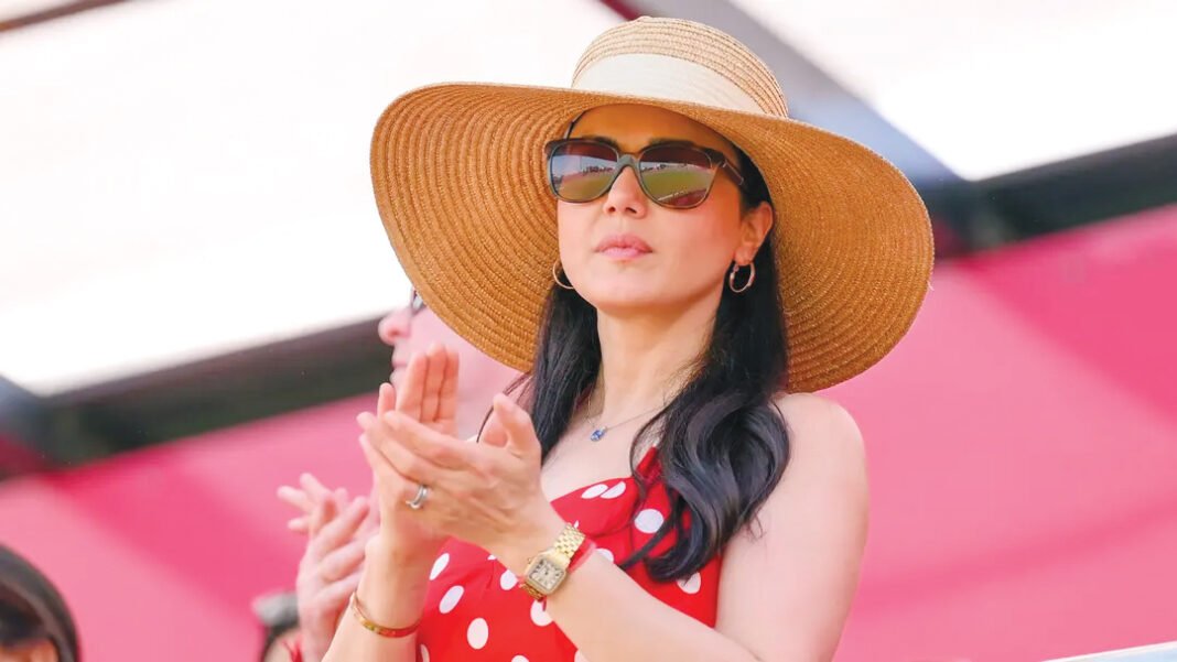 ‘নারী ট্রফি নয়’—কটূক্তির জবাবে দৃঢ় বার্তা প্রীতি জিনতার