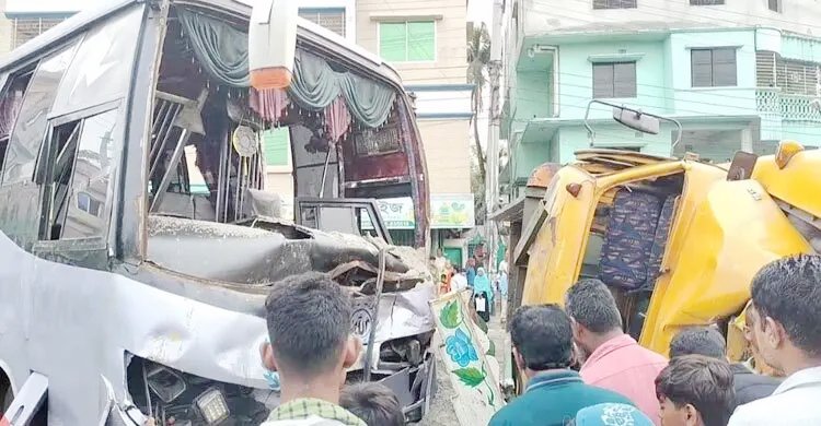 টাঙ্গাইলে বাস-ট্রাকের মুখোমুখি সংঘর্ষে নি*হত ২