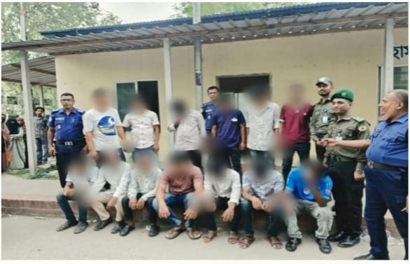 টাঙ্গাইল মেডিকেল কলেজ ও সদর হাসপাতালে পুলিশের অ*ভিযান,১৩ দা*লাল আ*টক