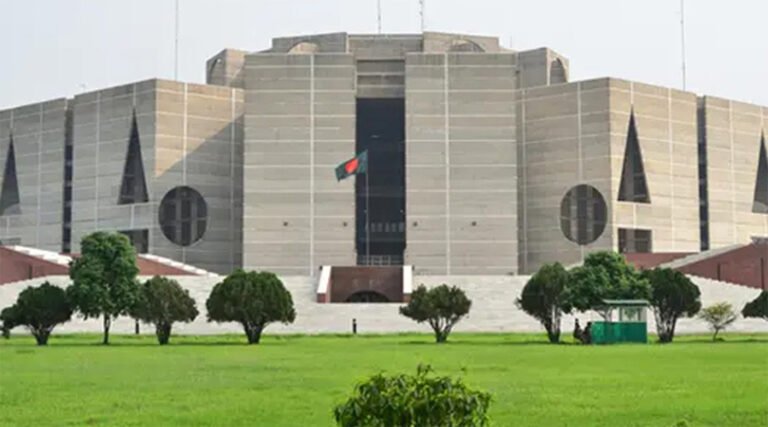 জাতীয় সংসদের প্রথম বাজে*ট অধিবেশন শুরু