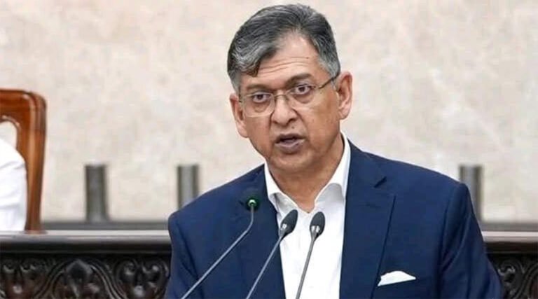 সাবেক (আইজিপি) বেনজীরকে দ্রুত দেশে ফেরত আনা হবে: স্বরাষ্ট্রমন্ত্রী