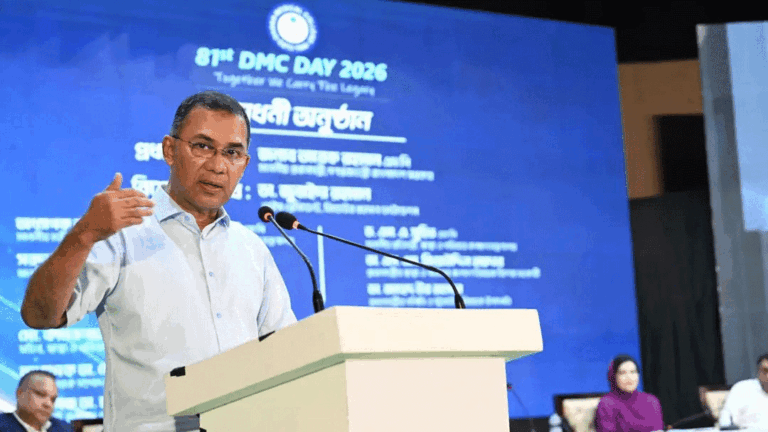 ইন্টার্ন চিকিৎসকদের হাত ধরেই চিকিৎসায় বিদেশমুখিতা বন্ধ হবে: তারেক রহমান