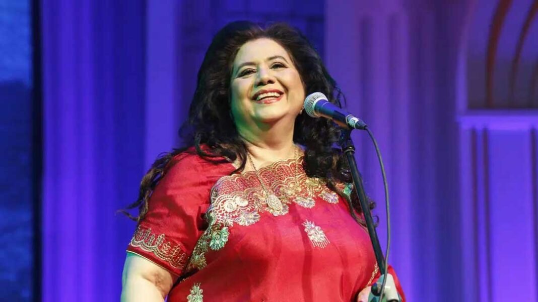 বাংলাদেশে থাকতে ও গাইতে পেরে আমি গর্বিত : রুনা লায়লা
