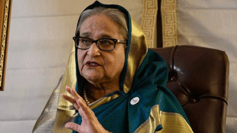 ডিসেম্বরে দেশে ফিরে আ*ত্মসমর্পণের পরিকল্পনা শেখ হাসিনার: রয়টার্স