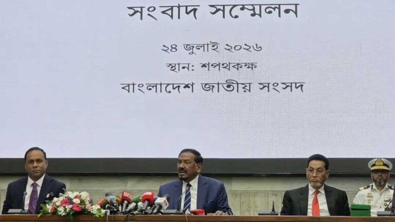 ভারপ্রাপ্ত রাষ্ট্রপতি হলেন স্পিকার হাফিজ উদ্দিন আহমদ