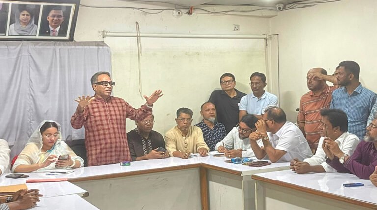 রাজনীতির মাঠে এক নক্ষত্র নাদিম চৌধুরী