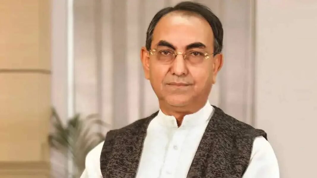 চিকিৎসা শেষে ২ সেপ্টেম্বর মির্জা আব্বাস দেশে ফিরছেন
