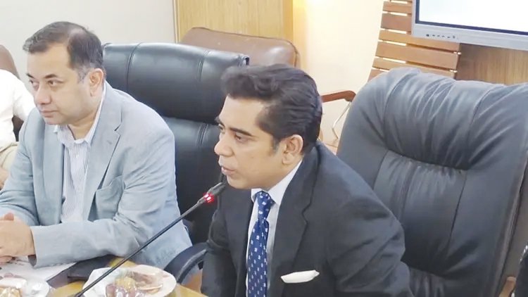 তথ্য মন্ত্রণালয়ের দায়িত্ব নিয়ন্ত্রণ নয়, রেগুলেট করা: তথ্যমন্ত্রী পার্থ