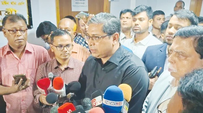 পানি, বর্জ্য ও নবায়নযোগ্য জ্বালানি খাতে মার্কিন বিনিয়োগ চায় বাংলাদেশ