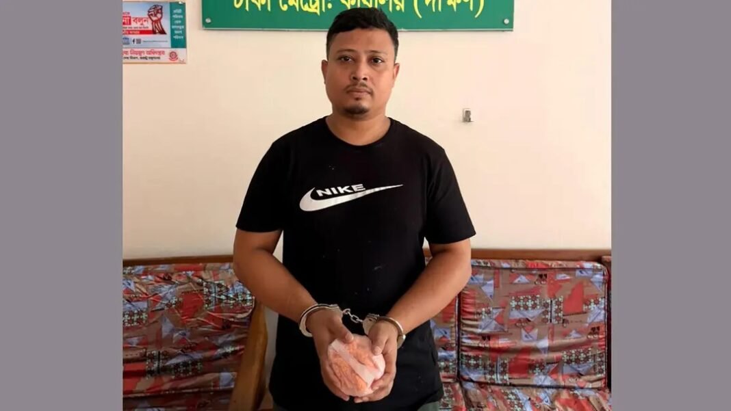 রাজধানীর মুগদায় ২৫০০ পিস ই*য়াবাসহ গ্রে*প্তা*র মুরগি ব্যবসায়ী