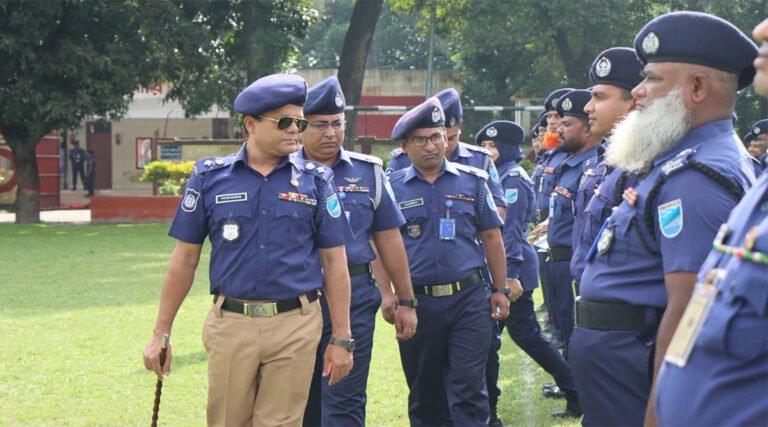 মানিকগঞ্জ জেলা পুলিশের মাস্টার প্যারে*ড ও কল্যাণ সভা অনুষ্ঠিত