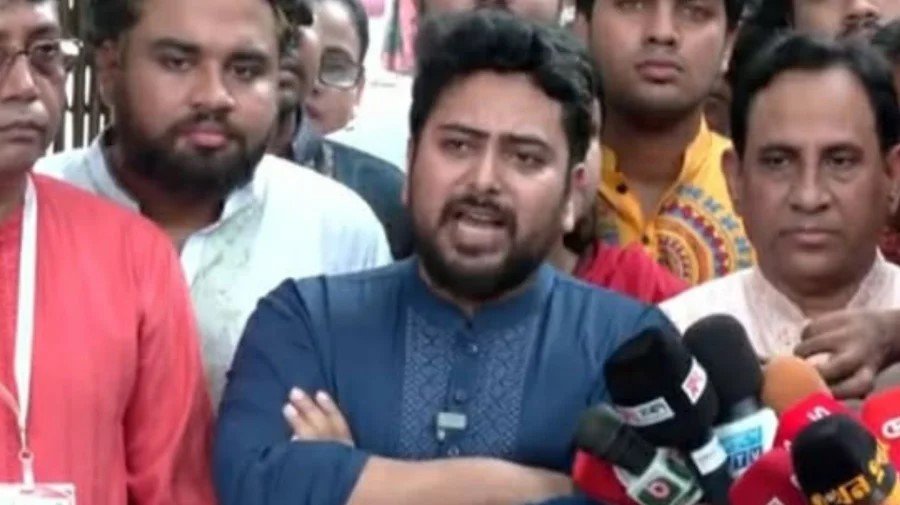 এখন দেশের পরিস্থিতি কিছুটা স্থিতিশীল, তবে শক্তিশালী ভিত্তি দিতে হবে: নাহিদ ইসলাম