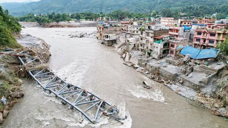 নেপাল-তিব্বতে বন্যায় মৃ*তের সংখ্যা হাজারের বেশি, নি*খোঁজ ৪,৪৬২