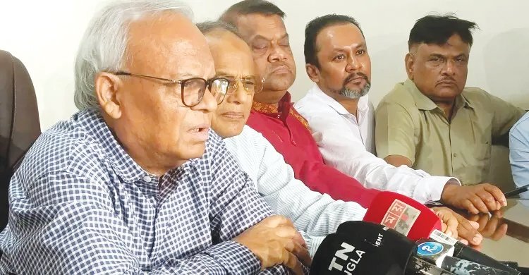 লংমার্চের নামে রাজপথে ষড়*যন্ত্র, গণতন্ত্র ধ্বং*সের চেষ্টা: রিজভী