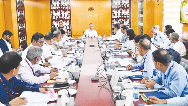 কৃষিপণ্যে আমদানি নির্ভরতা কমিয়ে উৎপাদন বাড়ানোর তাগিদ প্রধানমন্ত্রীর