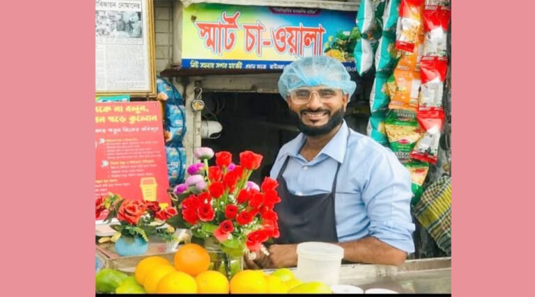 কক্সবাজারে ‘স্মার্ট চা-ওয়ালা’, মিলছে বাহারি স্বাদের ১২ রকম চা