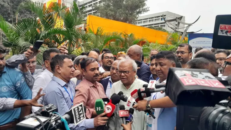 বিরোধীদলের লং মার্চ অযৌক্তিক ও জনগণের কাছে অগ্রহণযোগ্য: রিজভী