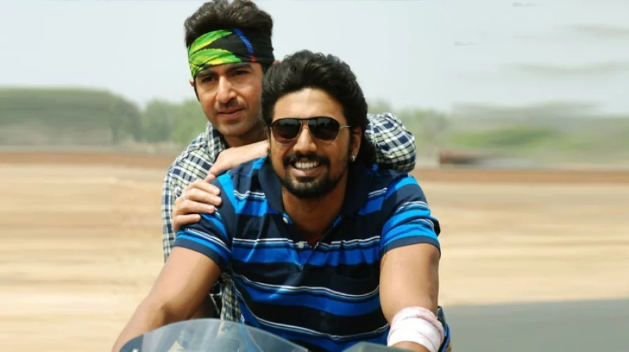 মান-অভিমান ভুলে এক মঞ্চে জিৎ ও দেব