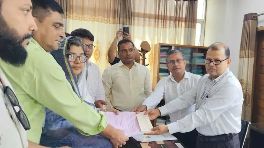 বিএনপির সংরক্ষিত নারী আসনে এলিজা জামানের মনোনয়ন পত্র জমা