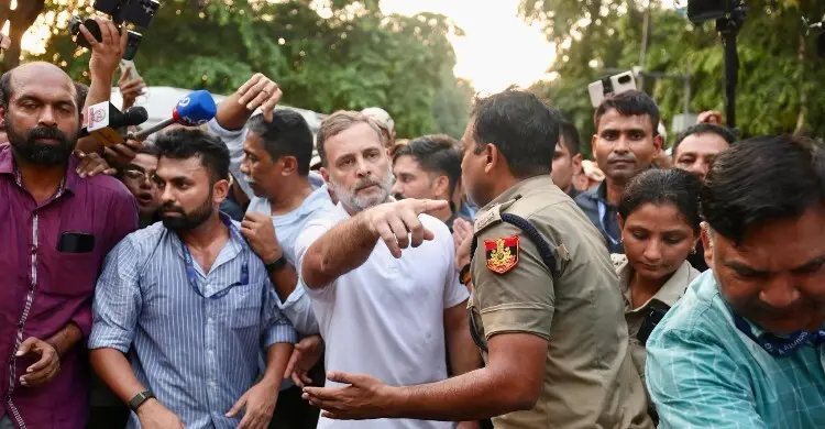 পদযাত্রার ঘোষণা দিয়েছেন বিরোধী নেতা রাহুল গান্ধী