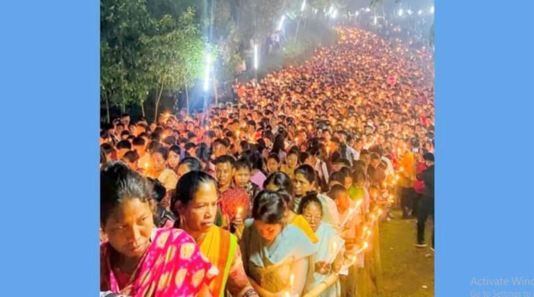 বারোমারী গারো পাহাড়ে মোমবাতি জ্বালিয়ে আলোর মিছিল