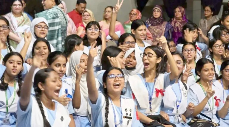 এইচএসসি ও সমমান পরীক্ষা*র ফল প্রকাশ, পাশের হার ৫২.১২ শতাংশ