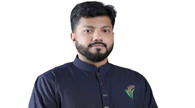 দুপুরে প্রতিমন্ত্রীর পদ থেকে পদত্যাগে*র ঘো*ষণা দেবেন ইশরাক