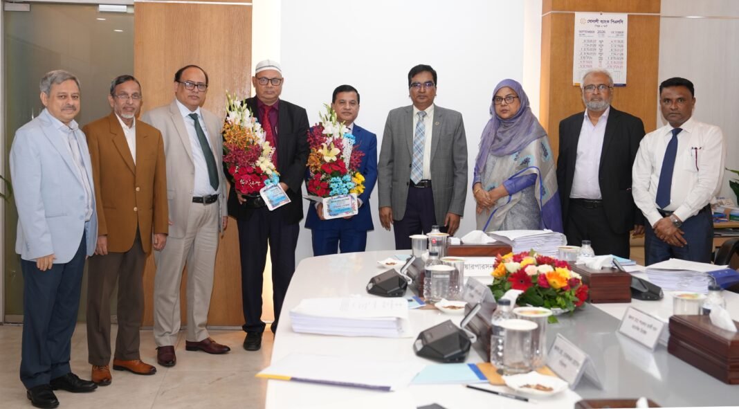 সোনালী ব্যাংকের নতুন দুই ডিএমডিকে পরিচালনা পর্ষদের শুভেচ্ছা